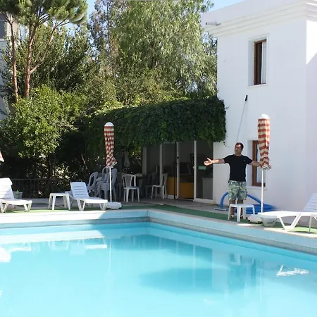 New Mandarin Apartmanhotel